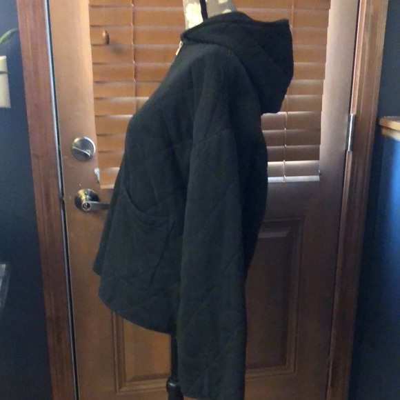 Forever21 quilted boxy zip-up hoodie jacket in washed black - Picture 4 of 13